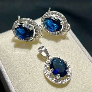 New Elegant Blue Earrings & Pendant Jewelry Set (Silver 925)
